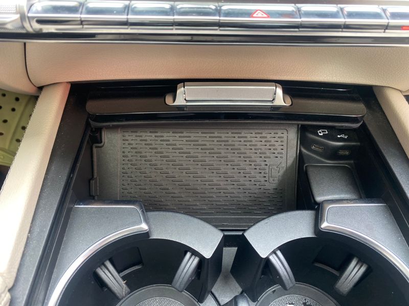 Thumbnail 3 of 2020 Mercedes-Benz GLE-Class